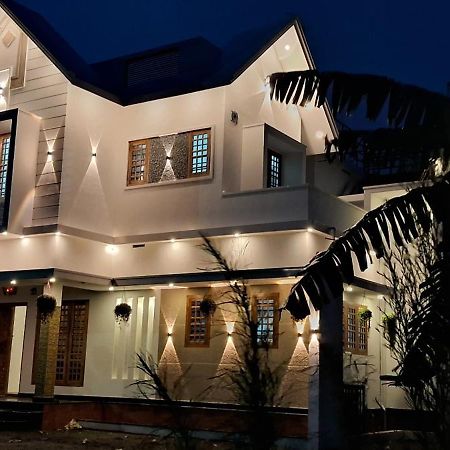 Rockland Holidays Ramakkalmedu ภายนอก รูปภาพ